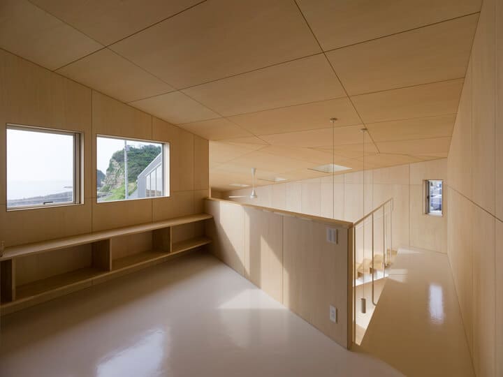 BoomerangShaped House with Shed Roof in Japan Interior Design, Design News and Architecture