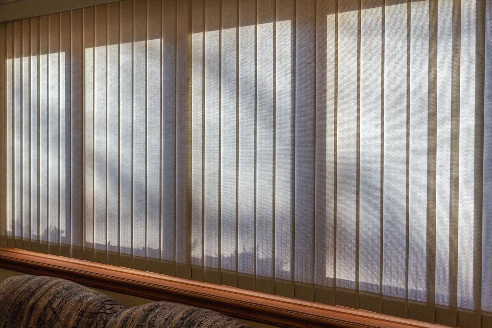 LightFiltering Blinds vs. Blackout Shades Interior Design, Design